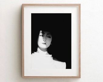 Japan Wall Art, Fotografia in bianco e nero, Kimono Geisha, Arte murale in metallo, Stampe fine art, Stampa giclee, Tela da parete, Regalo per lei