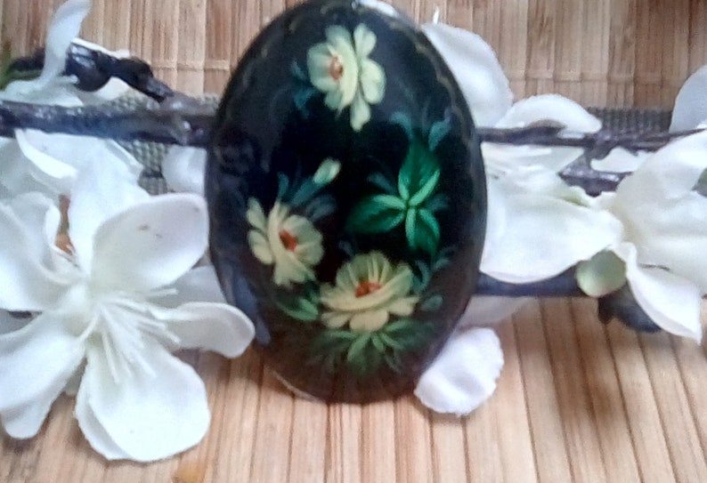 Russian Pin Brooch Oval White Flowers and Foliage