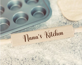 Nana's Kitchen Engraved Rolling Pin, Christmas Gift for Nana, Nonna Gift, Grandma Gift, Personalized Gift for Grandparents, Grandmas Kitchen