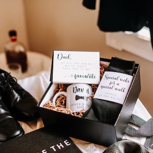 Scatola regalo per il padre della sposa, calzini per il padre della sposa, regalo di nozze per i genitori dalla figlia