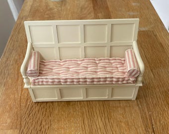 Dollshouse miniature bench with French tufted mattress 1:12th scale