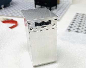 Kit per lavastoviglie in miniatura per casa delle bambole con istruzioni, scala 1:12