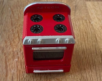 Miniature Dollhouse 1950's Stove/Oven Dollshouse one inch scale, one twelfth scale