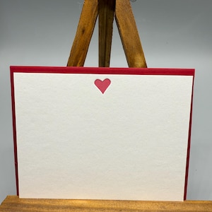 Juego de 8 tarjetas con notas de amor con forma de corazón impresas en tipografía