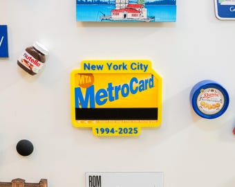 NYC MetroCard Frame Magnet | 3D Printed New York Subway Souvenir | MetroCard Commemorative Holder | MTA Retirement Gift | Fridge Decor