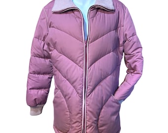 Vintage 80s mauve winter jacket. 80s puffer jacket.