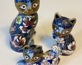 Vintage cloisonne cats, cat miniatures