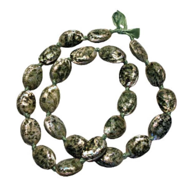 Green Abalone Polished Hawaiian Shell Lei Necklace 30 inch