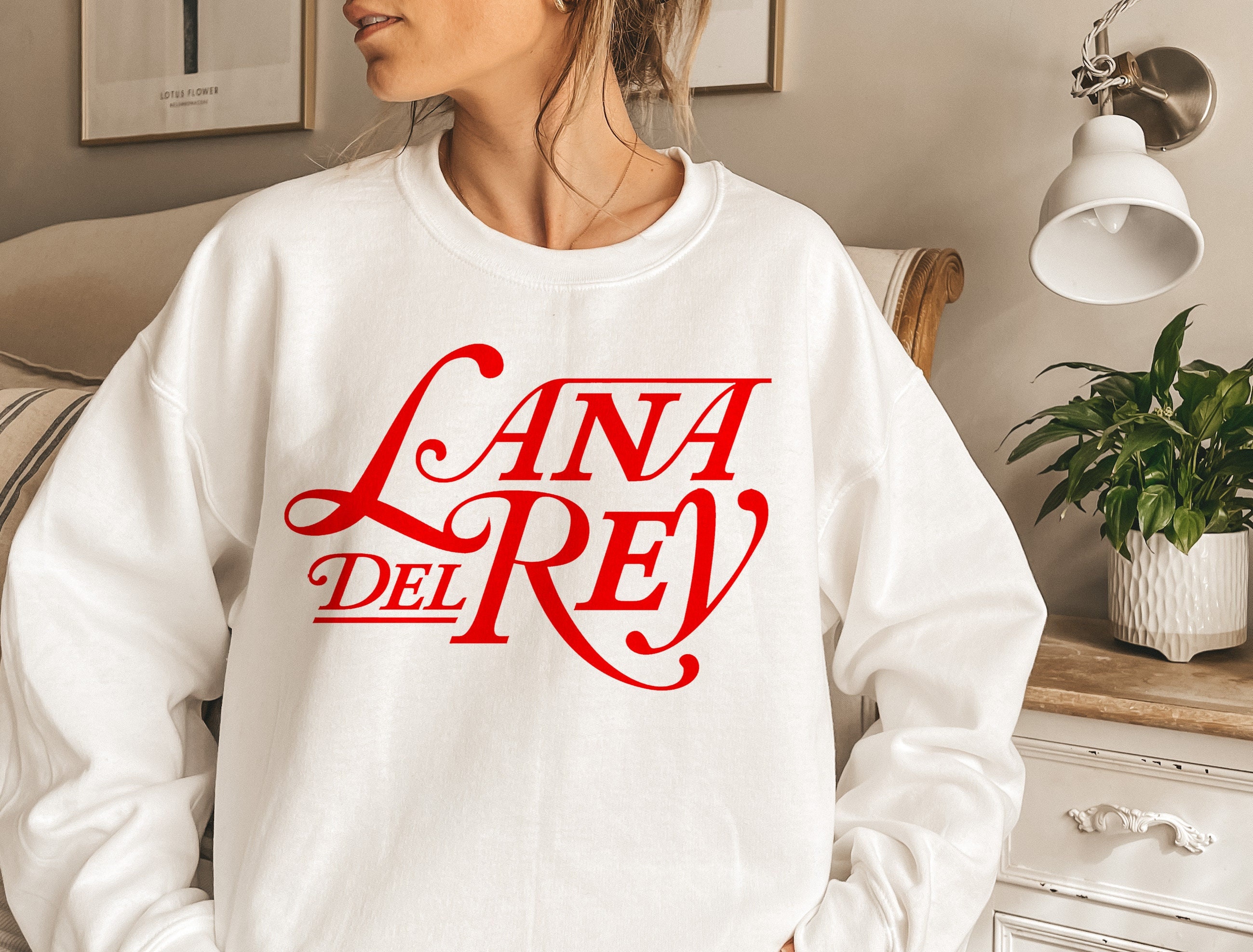 Discover Lana del Rey Sweatshirt