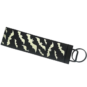 Bats/Halloween Key Strap || GLOW in the DARK | Keychain Wristlet | Custom Gifts || Handmade