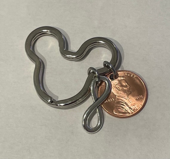 2025 Lucky Penny W/ Mickey, Heart or Star Keyring & Infinity Charm