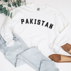 Pakistan Crewneck Sweatshirt for Pakistani Women and Men Crewneck Desi Apparel for Eid Gift for Pakistani Aunt Desi Sweatshirt for Desi Girl