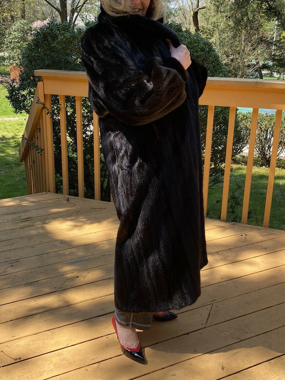 BLACKGLAMA World's Finest Dark Ranch Mink - Etsy