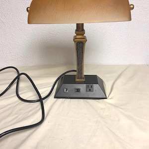 Vintage Nostalgic Bankers Lamp