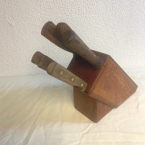Old Homestead Knives/Philippines Block