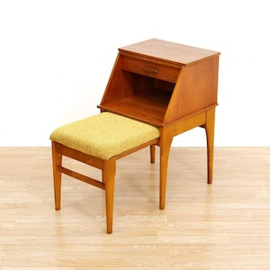 イギリスビンテージ　CHiPPY TELEPHONE SEATS イギリスビンテージ CHiPPY TELEPHONE SEATS