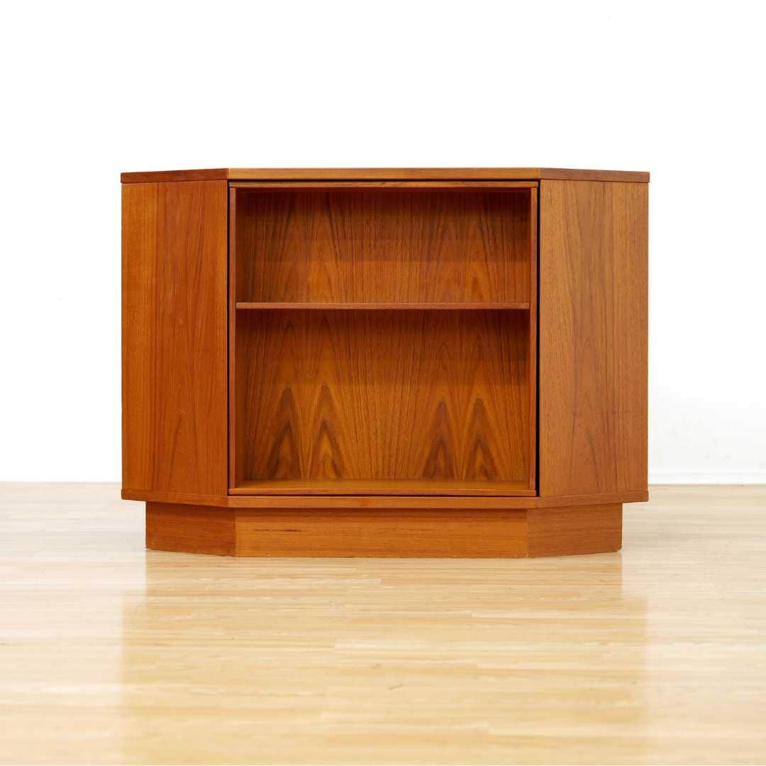 Danish Modern Revolving Corner Bar in Teak by Vildbjerg Mobelfabik - Etsy