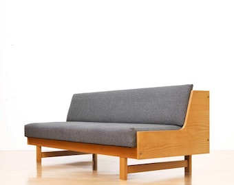 Danish Modern 'GE-248' Daybed by Hans J. Wegner for Getama