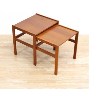 Mid Century Set of Nesting Side Tables Coffee Table Set