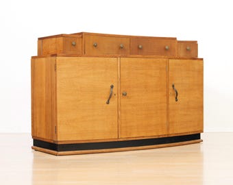 1930s English Art Deco Oak Buffet Credenza with Raised Drawer Gallery