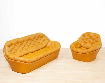 Sculptural 1970s Tufted Butterscotch Lounge Chair & Sofa Set
