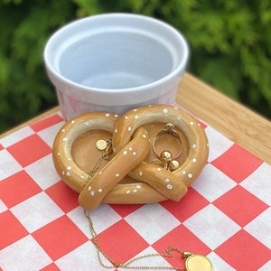 Pretzel trinket dish, handmade clay pretzel makes a great gift or piece of home decor, jewelry and catch all holder
