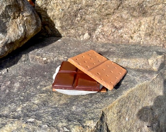 S&#39;mores Coasters: Camping Decor, Outdoor Lover Gift