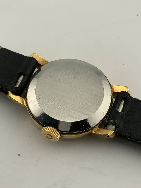 Relojes omega antiguos de cuerda mujer sale