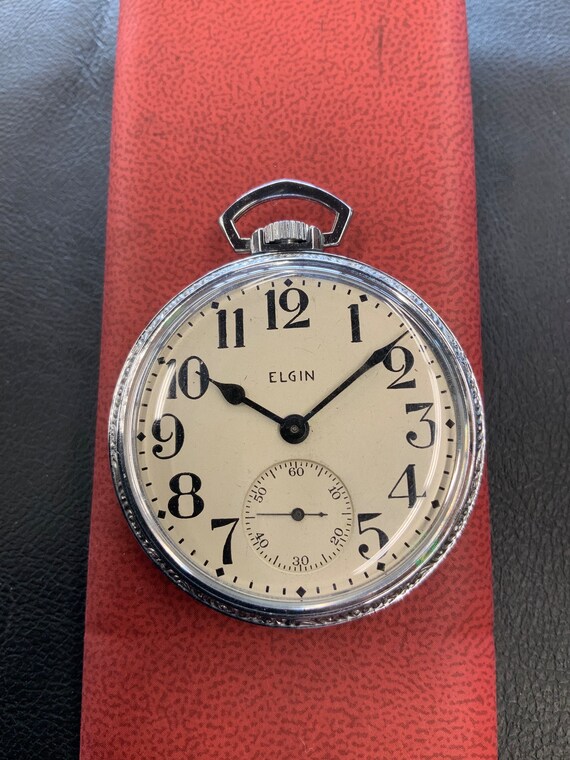 Vintage Elgin 12 size Pocketwatch in Working Cond… - image 1