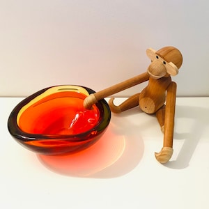 Flavio Poli für Seguso elegante Aschenbecherschale aus Muranoglas, orangerot, 1960er Jahre, Murano-Kunstglas, Venedig, Made in Italy
