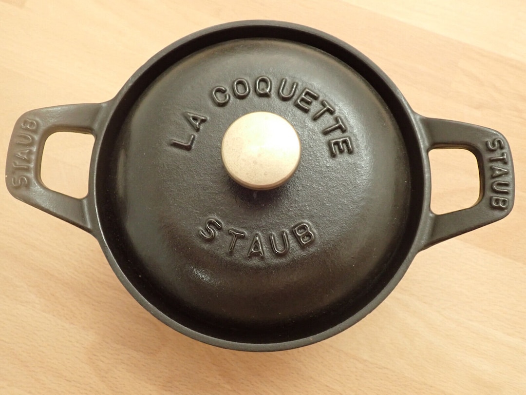 La Coquette STAUB Black Cast Iron Casserole Dish 12 Cm, Mini Staub Cast