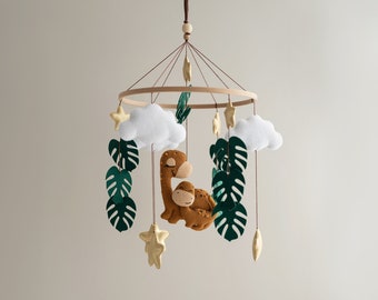 Adorable Dinosaur Baby Mobile for the Perfect Gender-Neutral Nursery.