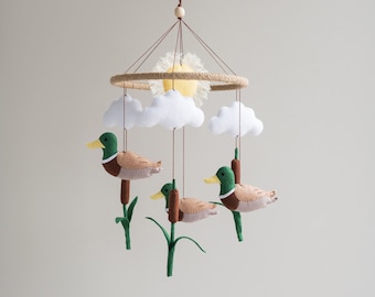 Móvil para bebé con forma de pato real, decoración para guardería de pájaros, regalo único para bebé