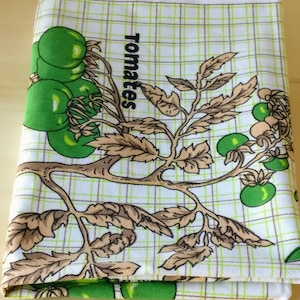 Vintage cotton tea towel. Tea towels. Portuguese towels. Table serving. Portuguese tiles. Portuguese dishcloths. Vegetable tea towel.