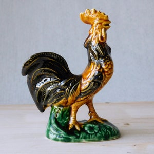 Vintage portuguese rooster Galo Barcelos. Portuguese good luck rooster clay. Gift souvenir Portugal. Vintage ceramic rooster. 6 inc