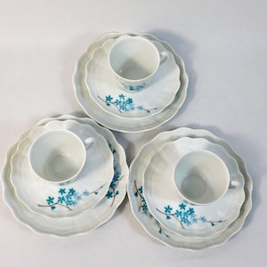 Giraud Limoges Corail vintage coffee porcelain set. Three Coffee cups and saucers blue flower Limoges Giraud Corail Sauviat 1836 France