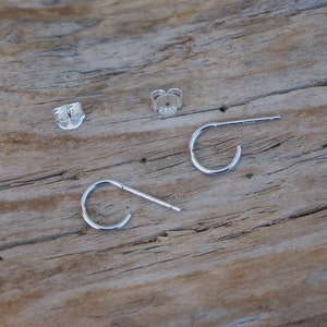 Silver dainty huggie hoop earrings/sterling silver small hoop earrings/simple silver hoops/hoop earrings with stud fitting