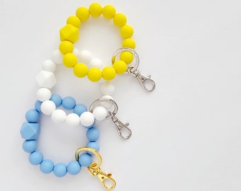 SOLID Bracelet Key Ring Wristlet with yellow, white, blue silicone beads, gift for mom, bridesmaids gifts, Mother's day, keychain wristlet