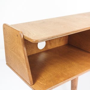 Meuble TV moderne Mid-Century, console multimédia rétro, système de divertissement en bois massif, support pour platine vinyle image 9