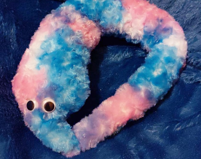 5'4 Life Sized Giant Worm on a String Fleece Plush - Etsy