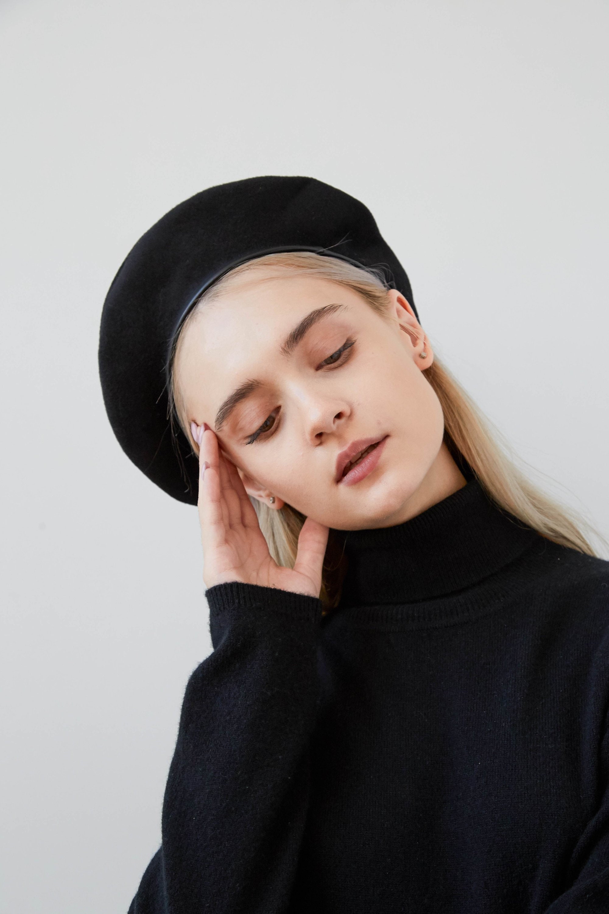 Black Cashmere Wool Beret With Eco 
