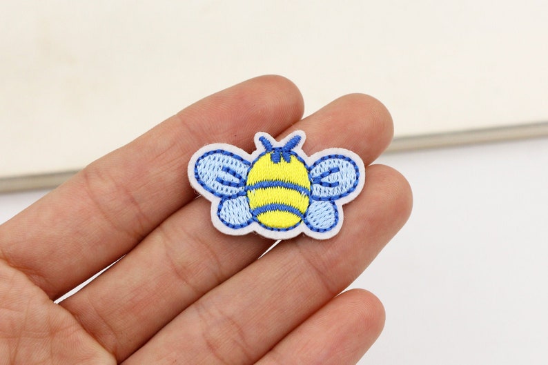 1-2-10pcs Little Bee Patch cute patches Bag Patch embroidered patch DIY Jacket decorative hair bag accessory supply