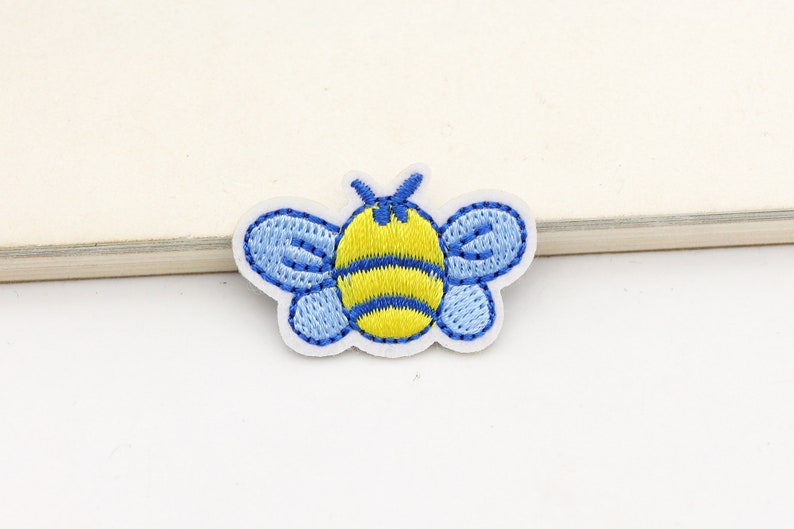 1-2-10pcs Little Bee Patch cute patches Bag Patch embroidered patch DIY Jacket decorative hair bag accessory supply