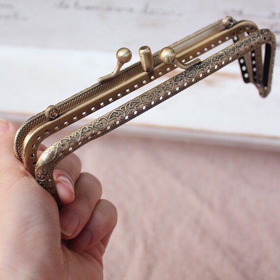 Coin purse metal frame deals