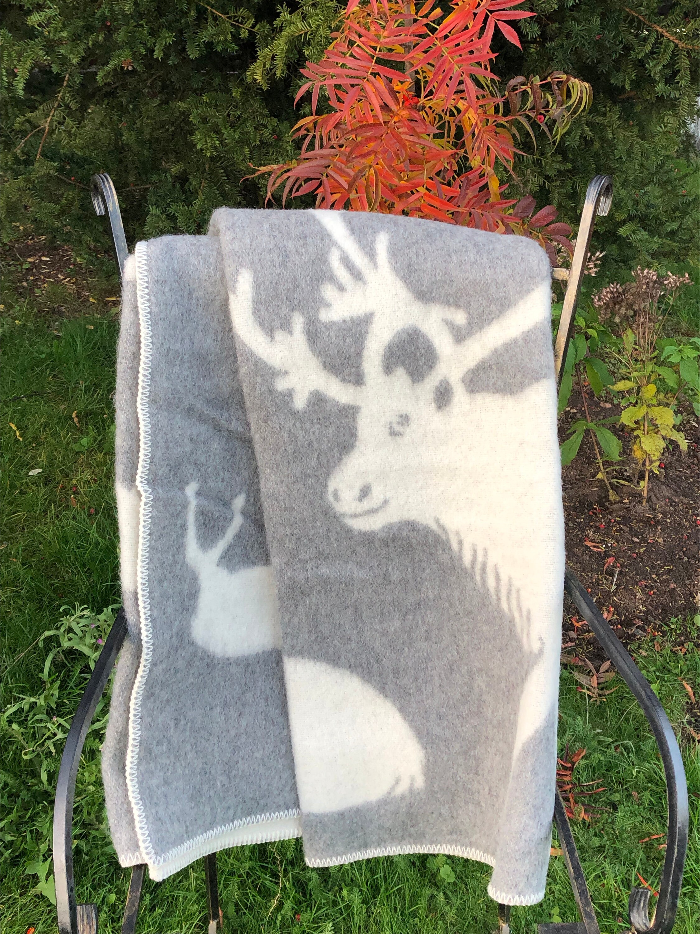 Natural sheep wool blanket with deer pattern thick organic Etsy