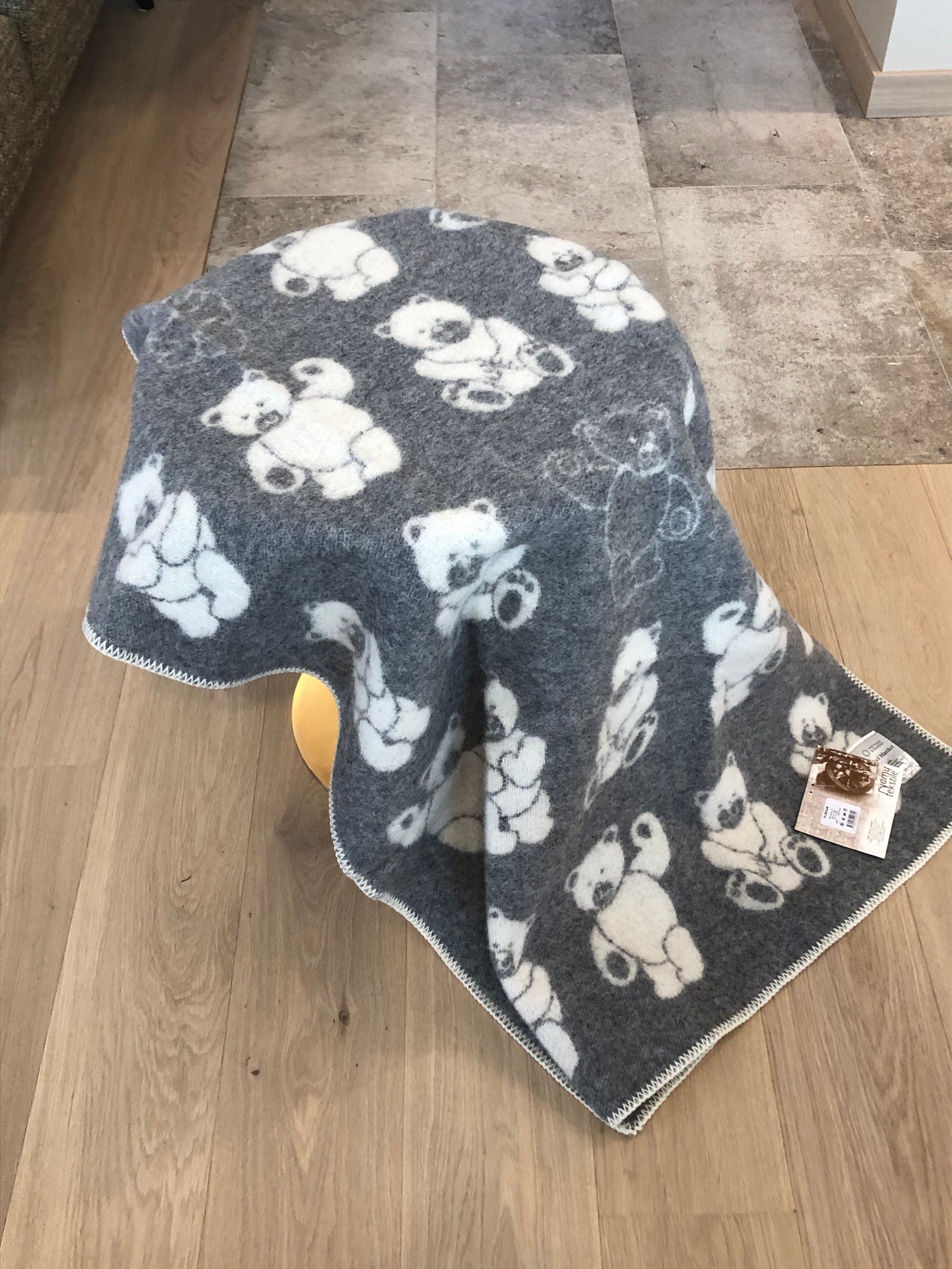 Kid's sheep wool blanket. 100 natural wool baby throw. Etsy