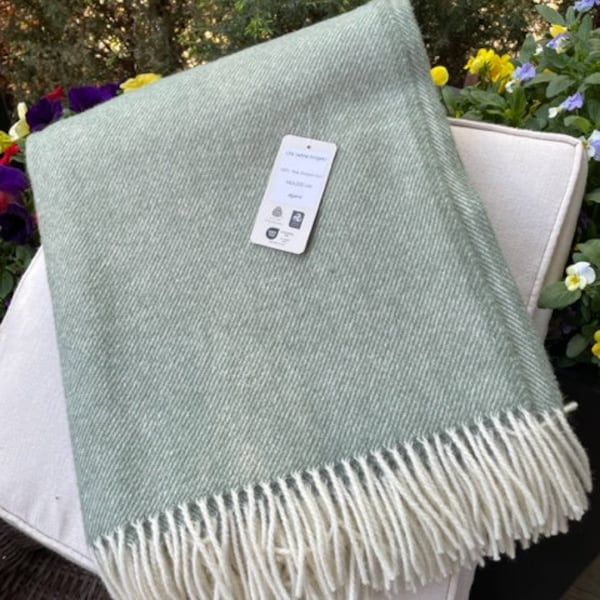 Agave green color pure wool blanket 100% natural wool throw organic wool plaid wool bedspread large sofa throw 55x79" in eco wool good gift