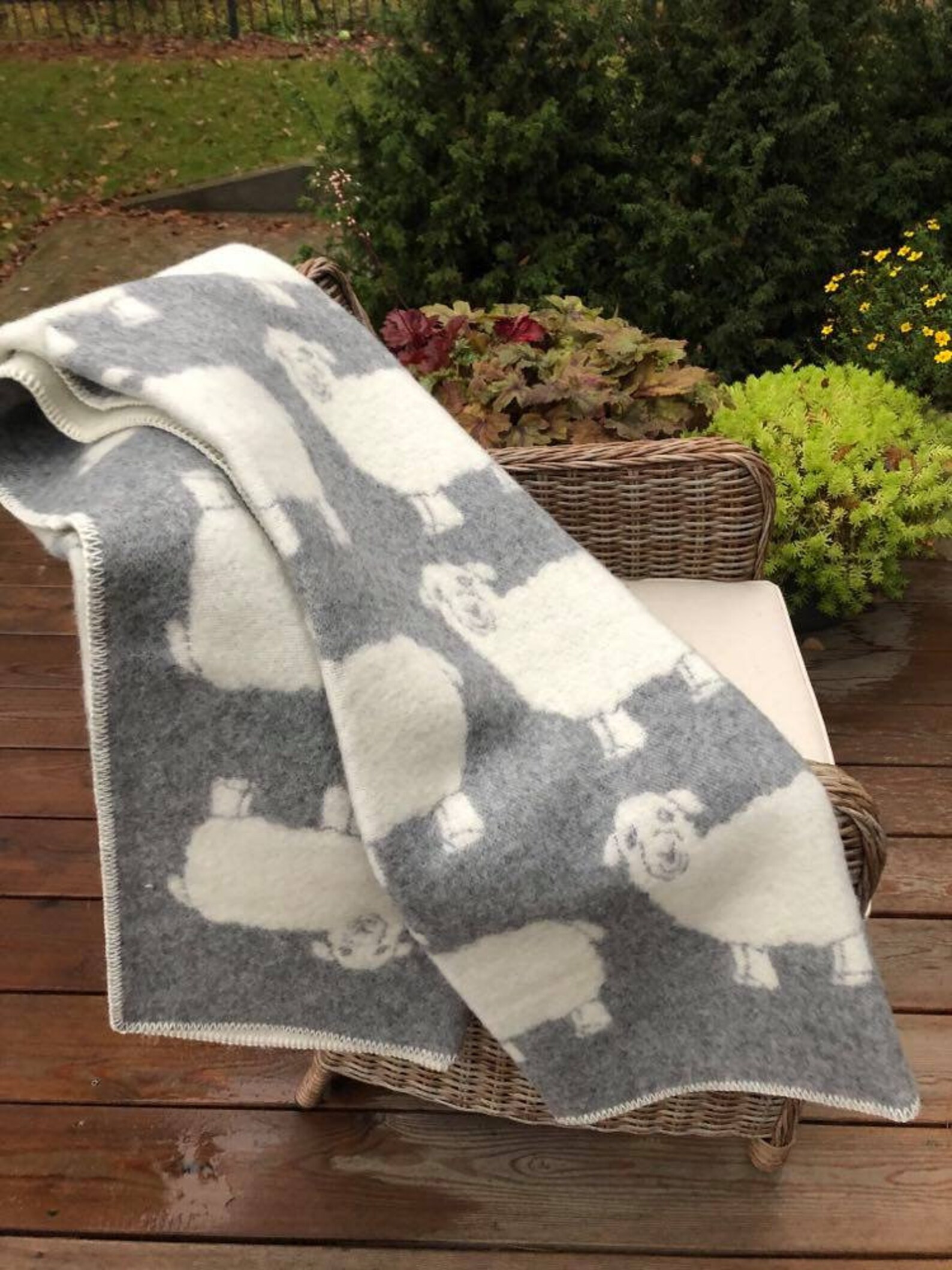 Sheep Wool Blanket. 100 natural wool throw. Highest quality Etsy