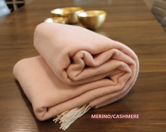 Coperta in lana merino color rosa con cashmere: lussuosa coperta in lana biologica da 140 x 200 cm / 55 x 79 pollici, regalo per i propri cari ed ecologica