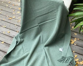 Sage Green Wool Blanket – New Zealand Pure Wool Plaid Bedspread